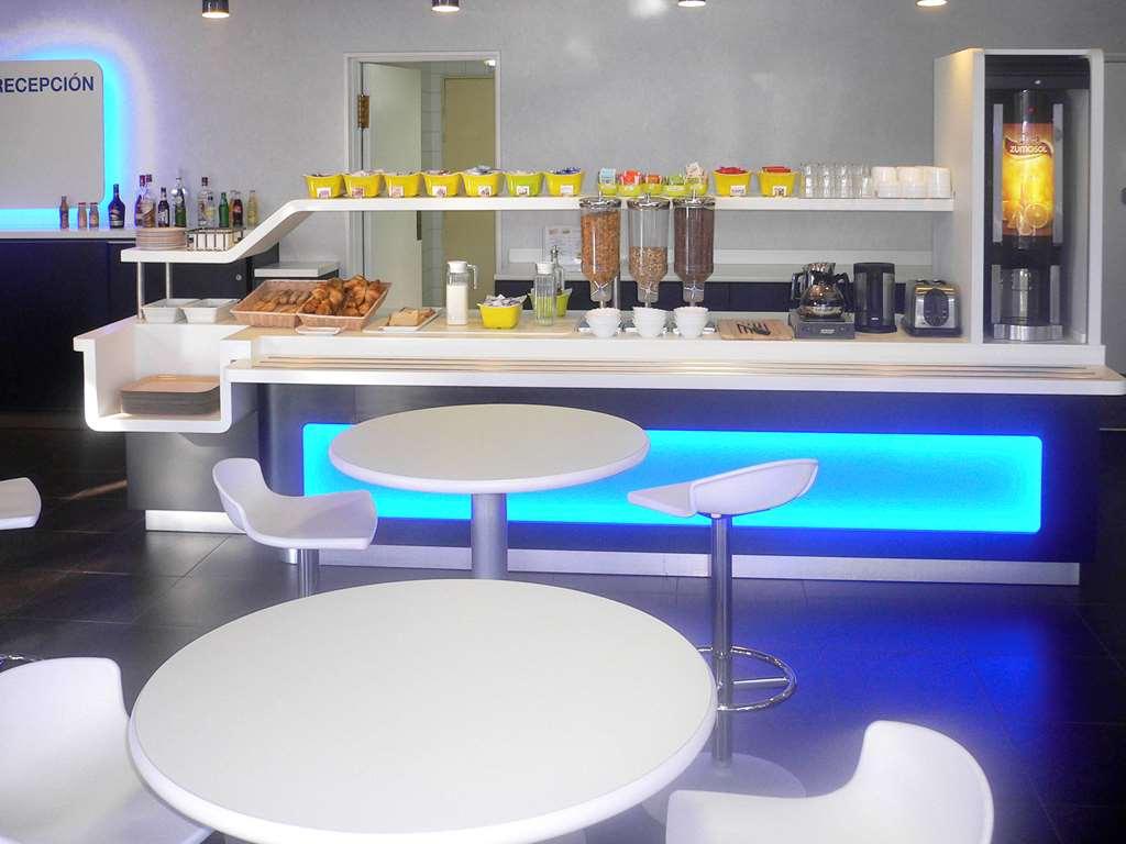Ibis Budget Madrid Alcala De Henares La Dehesa Facilități foto